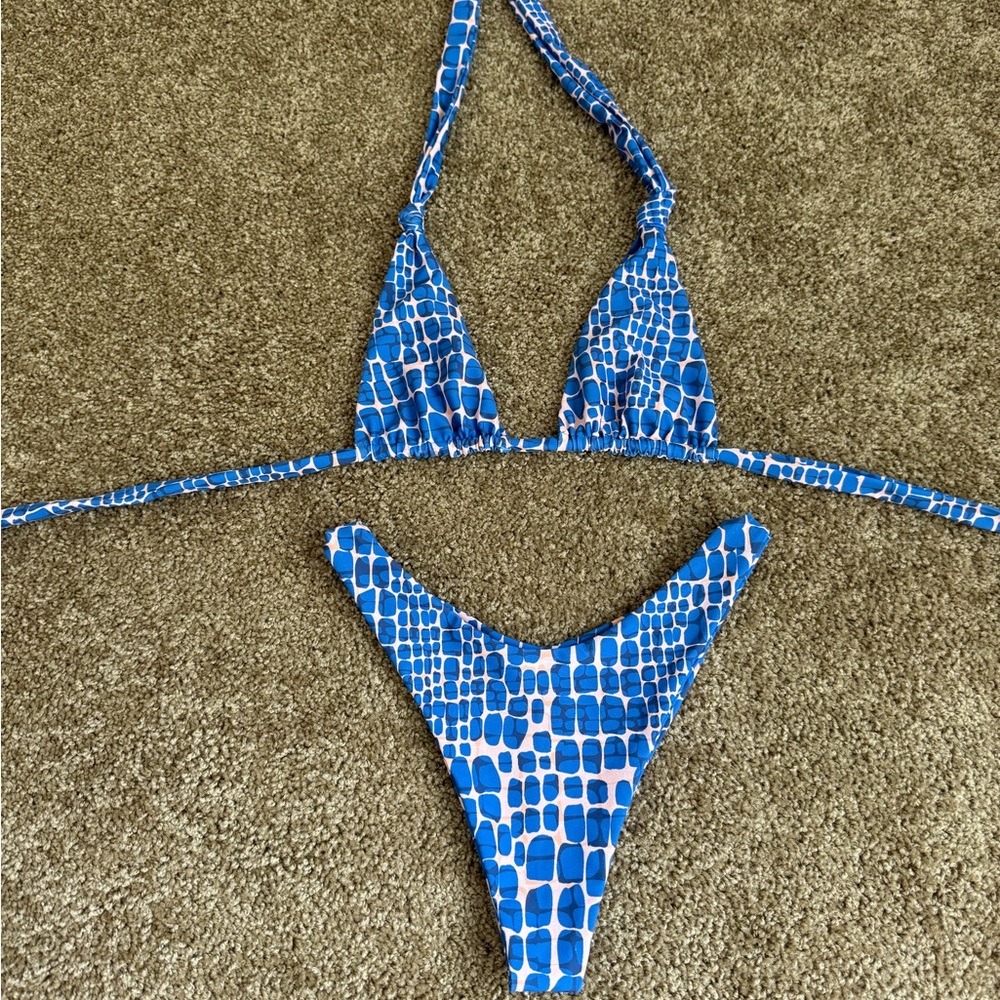Skatie Blue and White Bikini